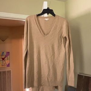 Light weight women’s sweater